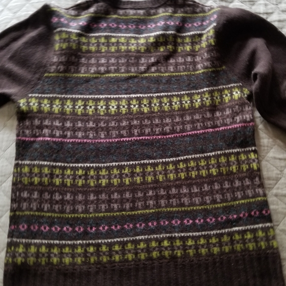 Sweater - Picture 3 of 4